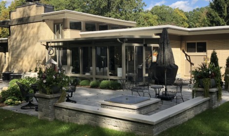 Modern Studio Sunroom